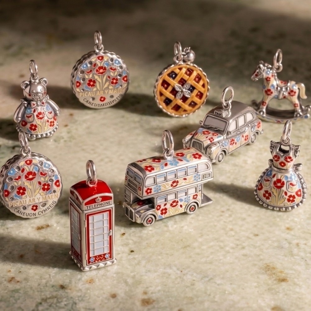 Stainless Steel Cartoon Pendan - Jewelry Making London recension och pris